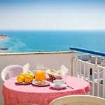 Mar A Vista