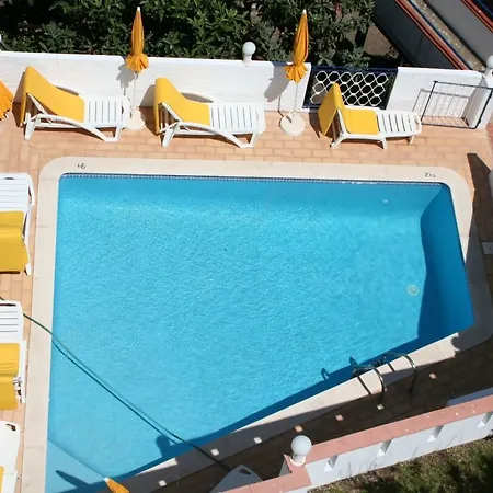 Mar A Vista Hotel